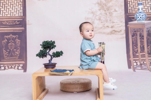 台州四个月宝宝可以坐着吗 台州四个月宝宝可以坐着吗